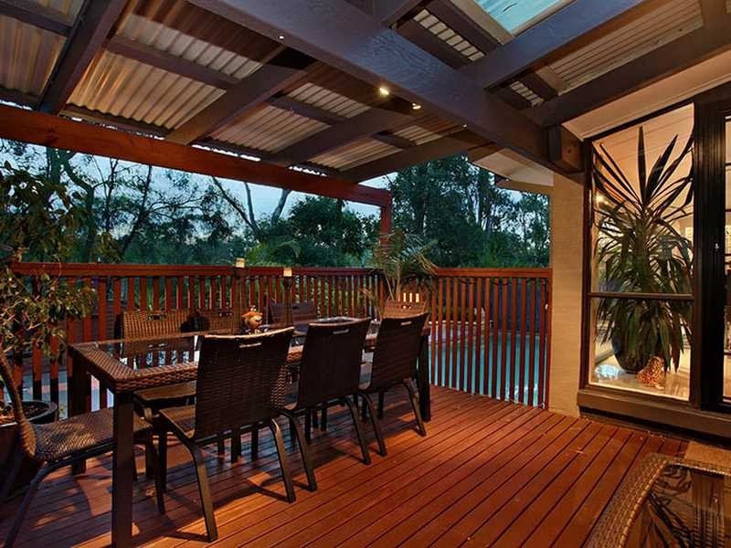 33 Churchill Drive, Winston Hills NSW 2153