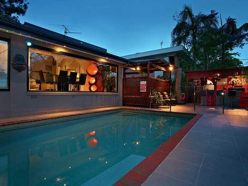 33 Churchill Drive, Winston Hills NSW 2153