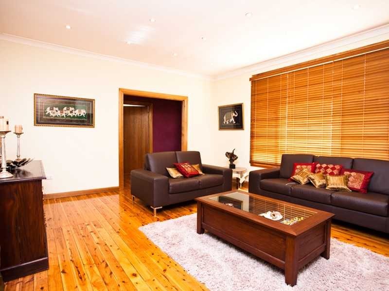 34 Balmoral Road, Northmead NSW 2152