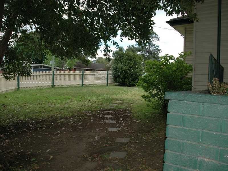 28 Fitzwilliam Road, Old Toongabbie NSW 2146