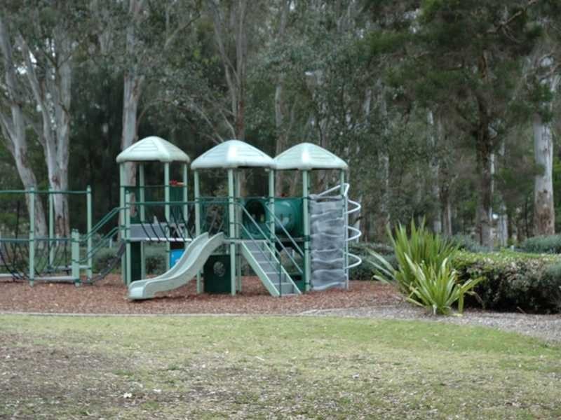 28 Fitzwilliam Road, Old Toongabbie NSW 2146