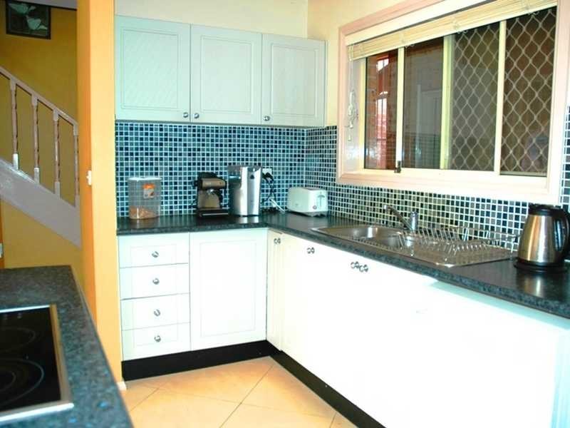 Unit 4/235-241 Windsor Road, Northmead NSW 2152