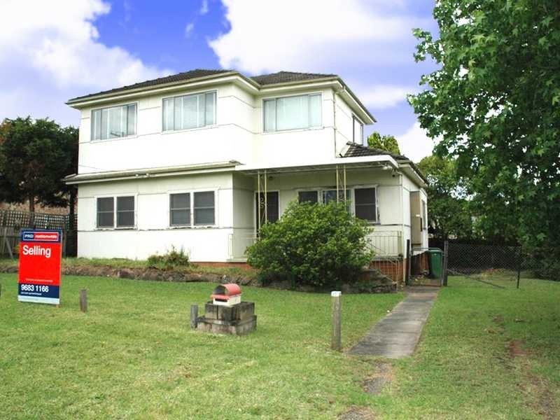 2 Illoca Place, Toongabbie NSW 2146