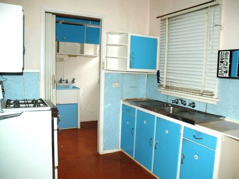 2 Illoca Place, Toongabbie NSW 2146