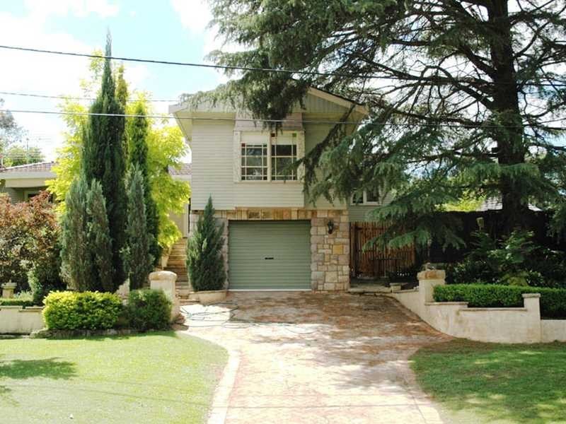 12 Whitehaven Road, Northmead NSW 2152