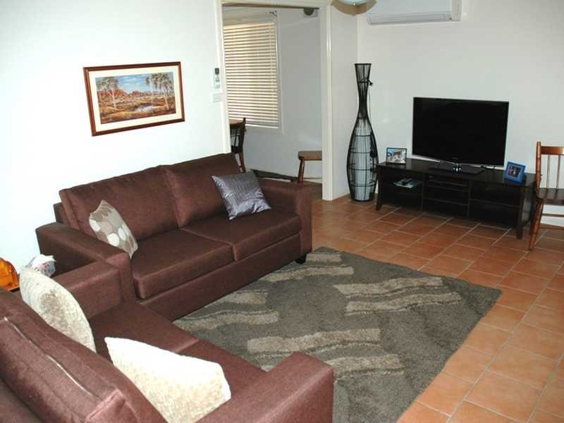 2/30 Northmead Avenue, Northmead NSW 2152