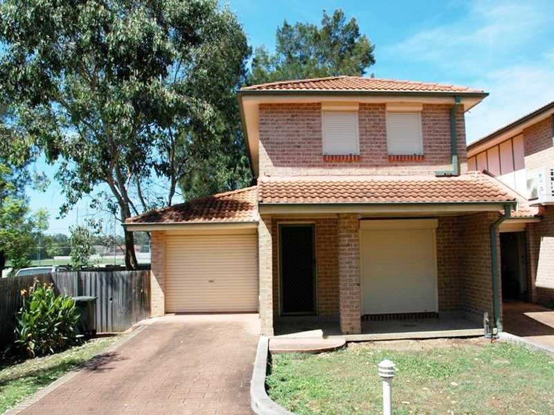 8/41-43 Portia Road, Toongabbie NSW 2146