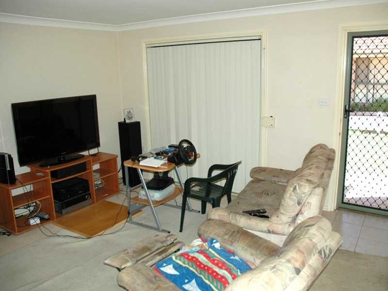 8/41-43 Portia Road, Toongabbie NSW 2146