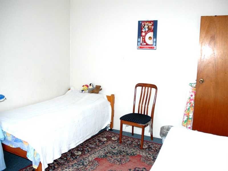 2/8 Treves St, Merrylands NSW 2160