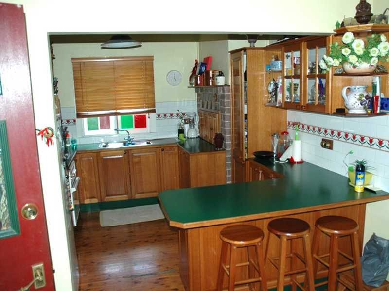 24 Pendle Way, Pendle Hill NSW 2145