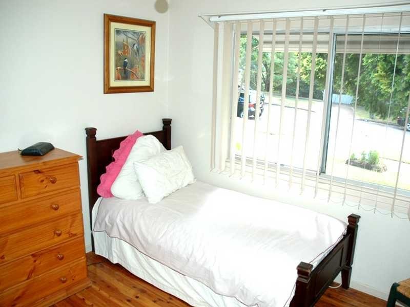 61 Sherwood Street, Northmead NSW 2152