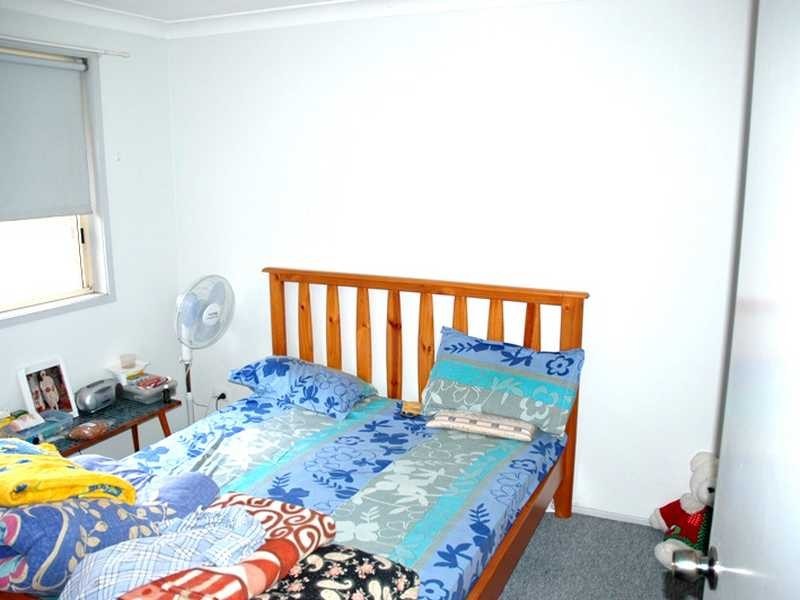 2/2a Binalong Road, Pendle Hill NSW 2145