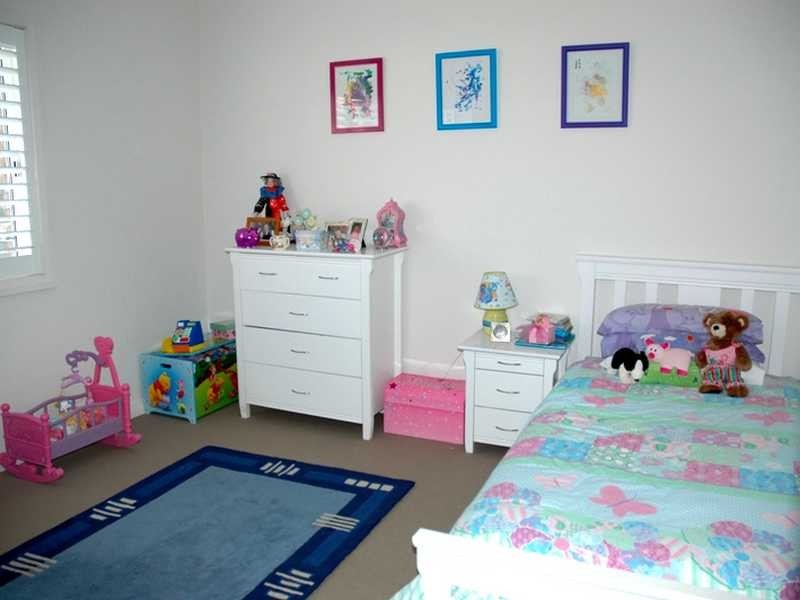 1 Glenn Avenue, Northmead NSW 2152