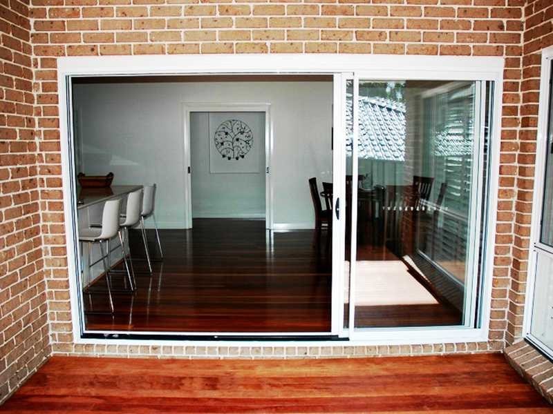 1 Glenn Avenue, Northmead NSW 2152