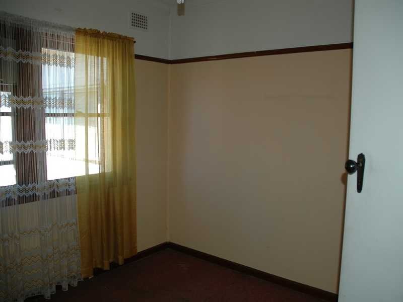 115 Warwick Road, Merrylands NSW 2160