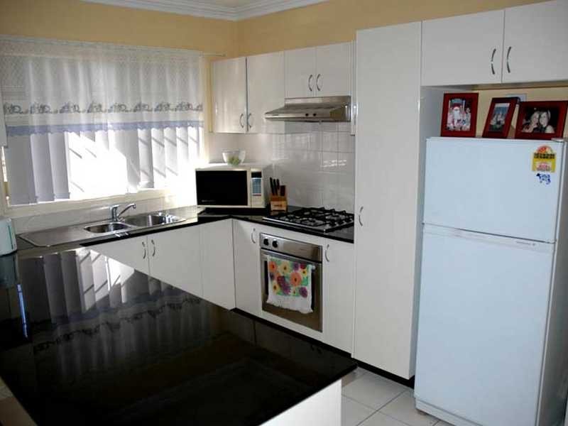 3/2 Hammers Road, Northmead NSW 2152