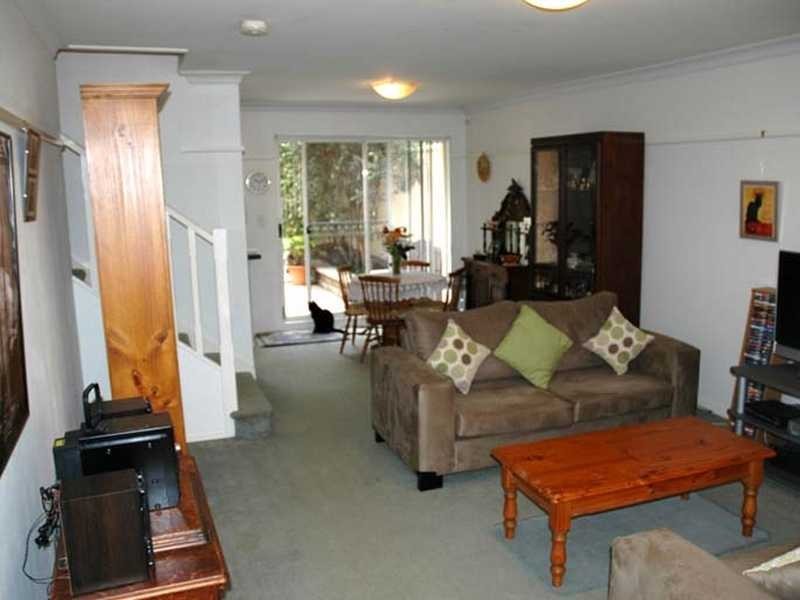 2/27 – 31 Windemere Avenue, Northmead NSW 2152