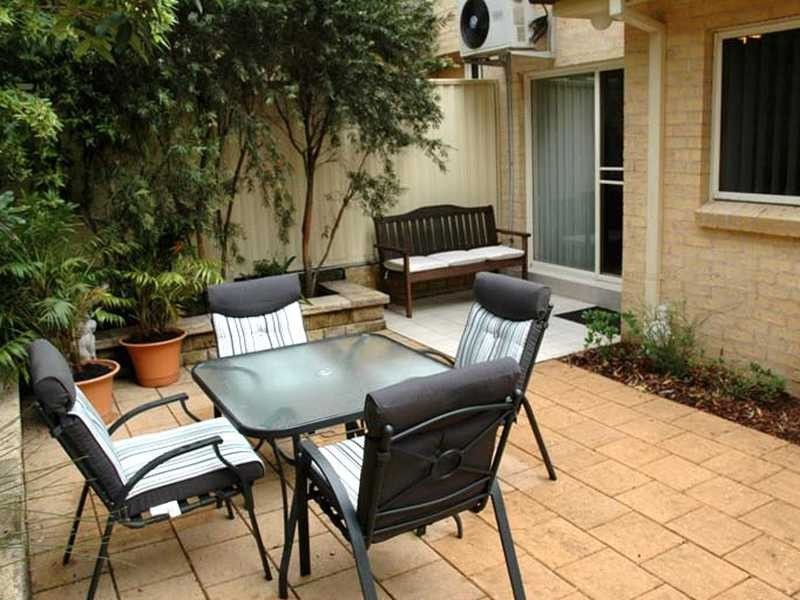 2/27 – 31 Windemere Avenue, Northmead NSW 2152