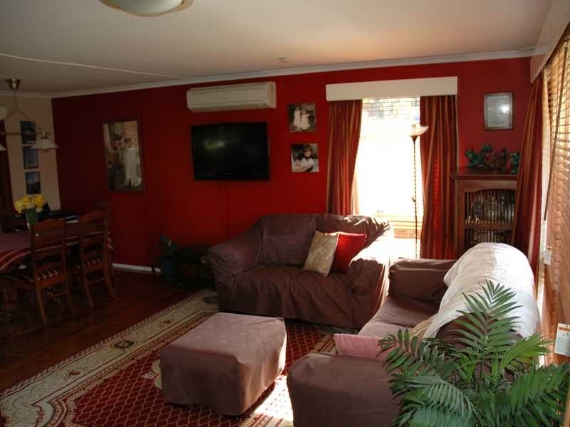 10 Willmott Avenue, Winston Hills NSW 2153