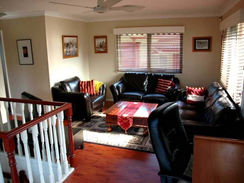 10 Willmott Avenue, Winston Hills NSW 2153