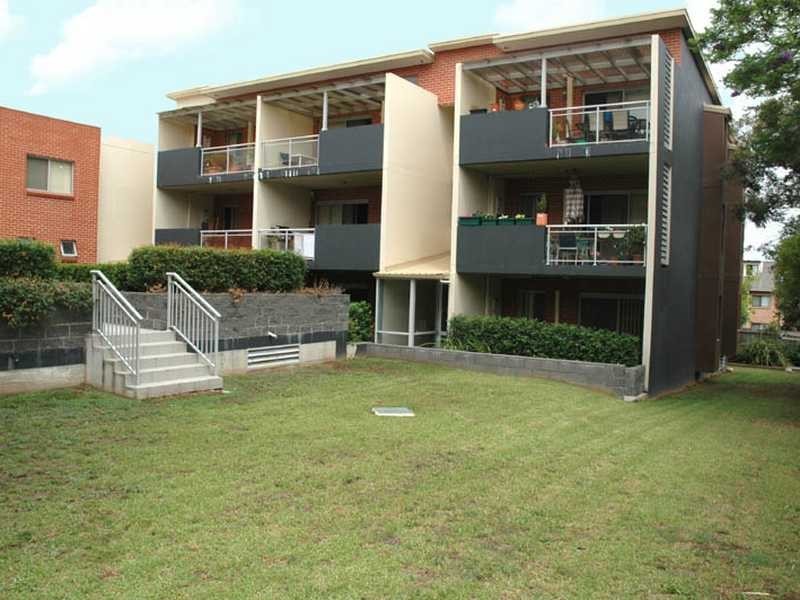 3/65-71 Beamish Road, Northmead NSW 2152