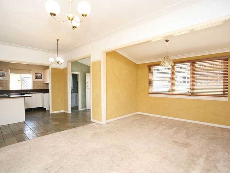 1 Balfour Street, Northmead NSW 2152