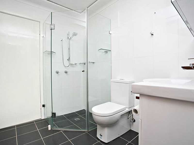 10 Sherwood Street, Northmead NSW 2152