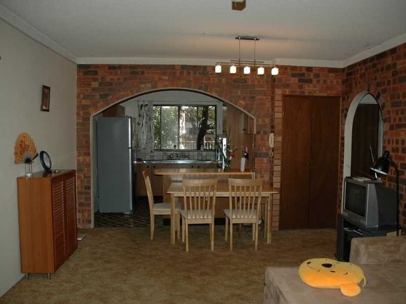 2/2 Allen Street, Harris Park NSW 2150