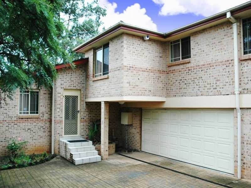 2a/9 Hawkesbury Road, Westmead NSW 2145