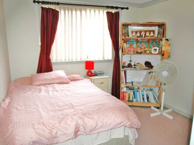 2a/9 Hawkesbury Road, Westmead NSW 2145