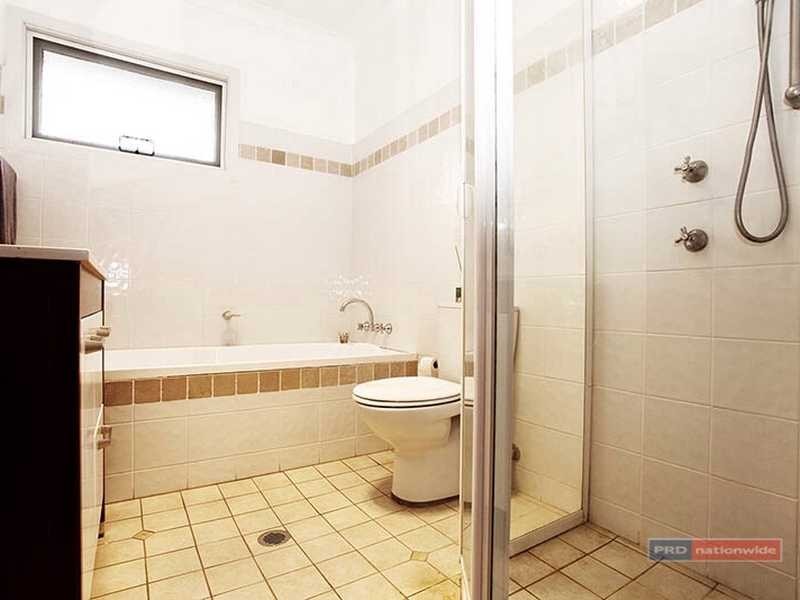 25 Beamish Road, Northmead NSW 2152