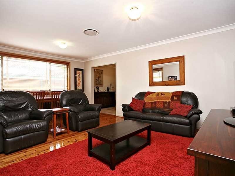 33 Edinburgh Place, Winston Hills NSW 2153