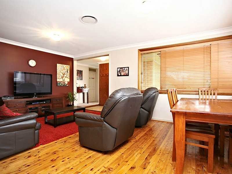 33 Edinburgh Place, Winston Hills NSW 2153