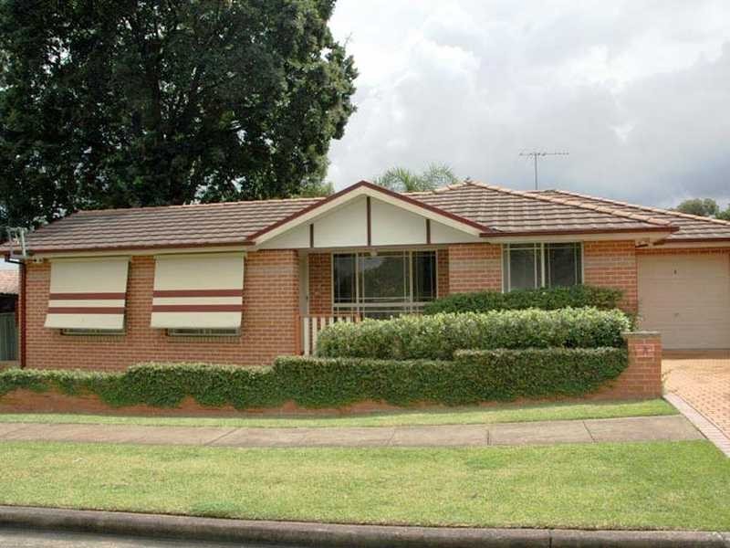 8 Hamilton Street, South Wentworthville NSW 2145