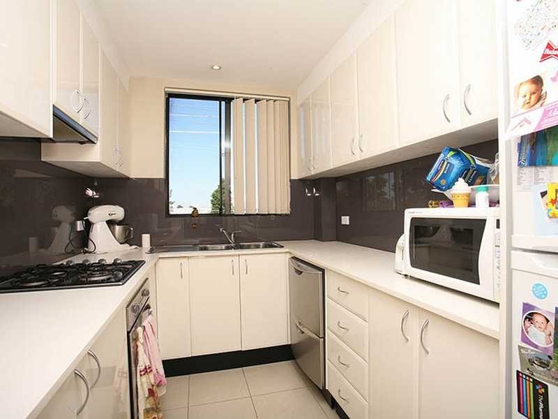 Unit/8/26-28 Redbank Road, Northmead NSW 2152