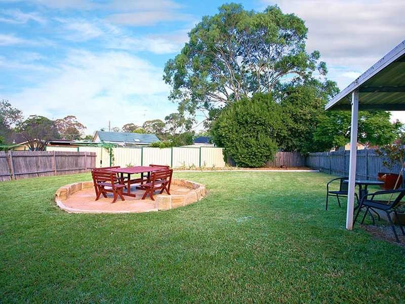 6 Hargrave Road, Lalor Park NSW 2147