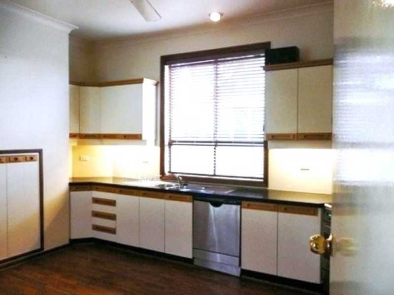 82 Windsor Road, Northmead NSW 2152