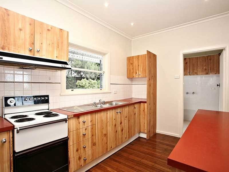 30 Sherwood Street, Northmead NSW 2152