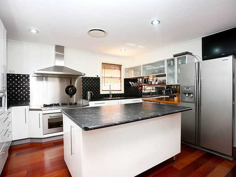 Old Toongabbie NSW 2146
