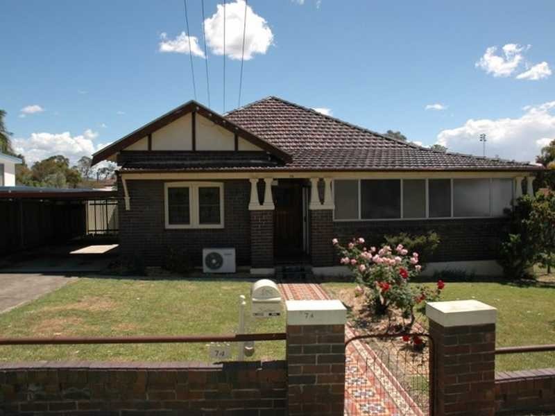 74 Girraween Road, Girraween NSW 2145