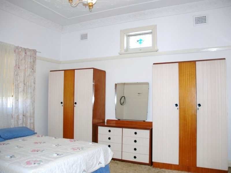 74 Girraween Road, Girraween NSW 2145