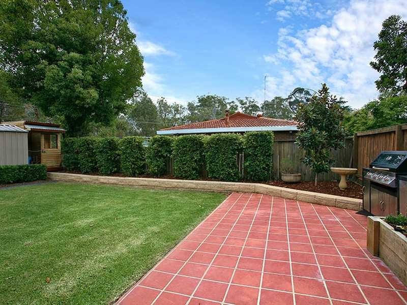 100 Reilleys Road, Winston Hills NSW 2153