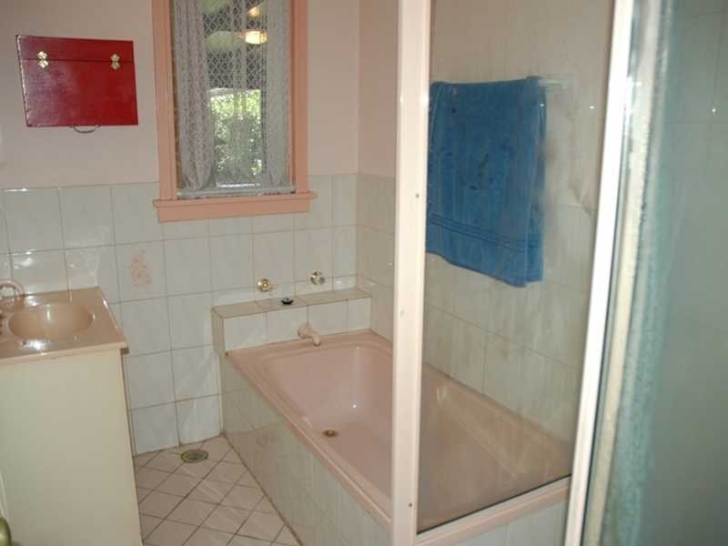 16 Kabarli Road, Lalor Park NSW 2147