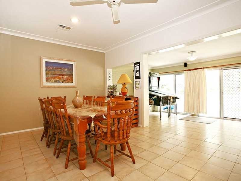 16 Caprera Road, Northmead NSW 2152