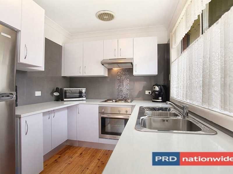 44 Balmoral Road, Northmead NSW 2152