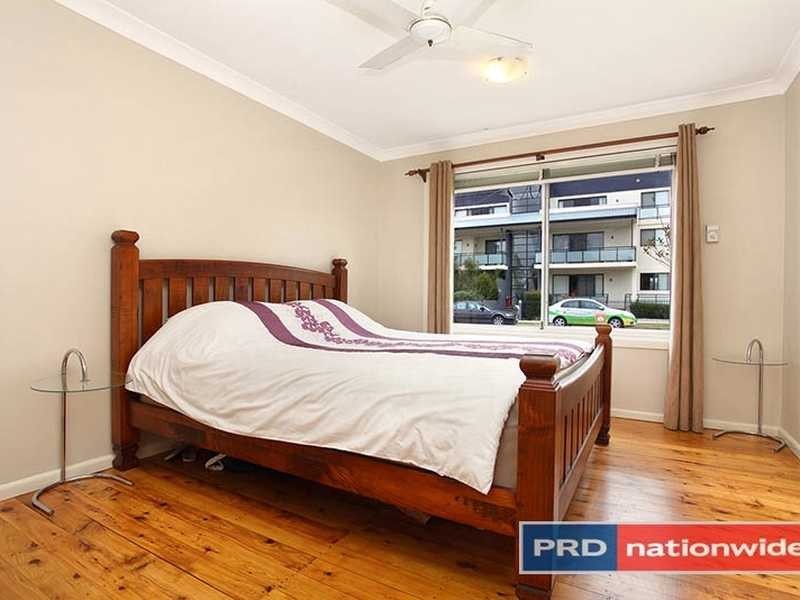 44 Balmoral Road, Northmead NSW 2152