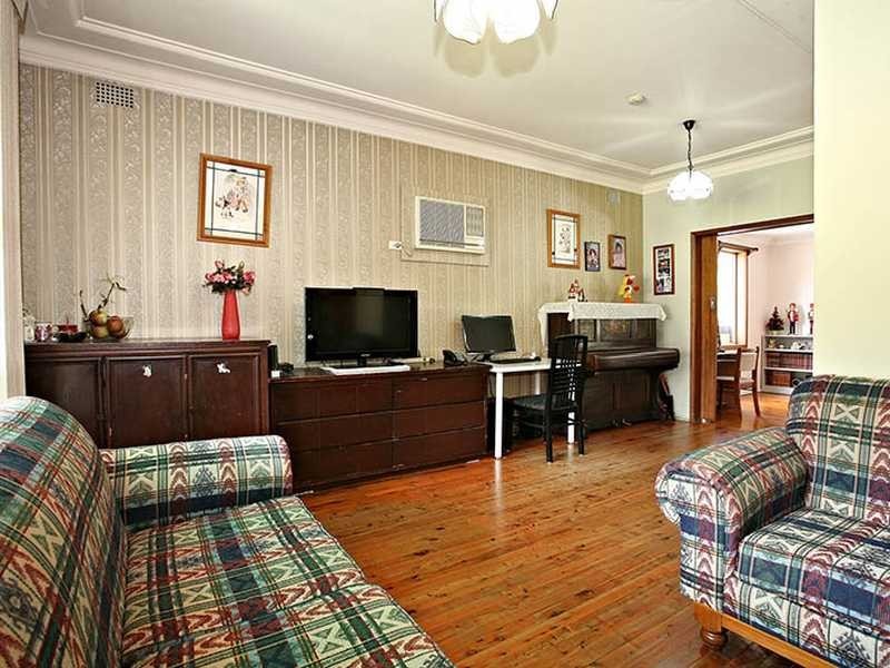 14 Manuka Street, Constitution Hill NSW 2145