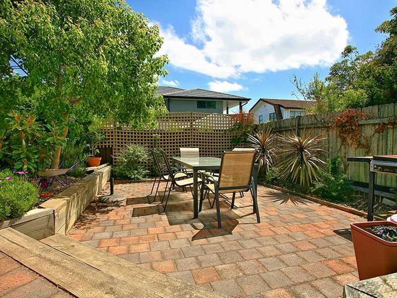 7 Lodge Avenue, Old Toongabbie NSW 2146