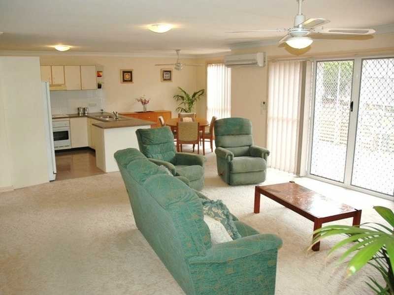 5/207-209 Old Windsor Road, Northmead NSW 2152