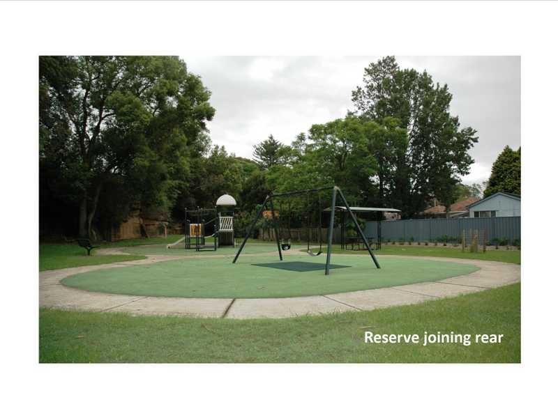 14 Whitehaven Road, Northmead NSW 2152